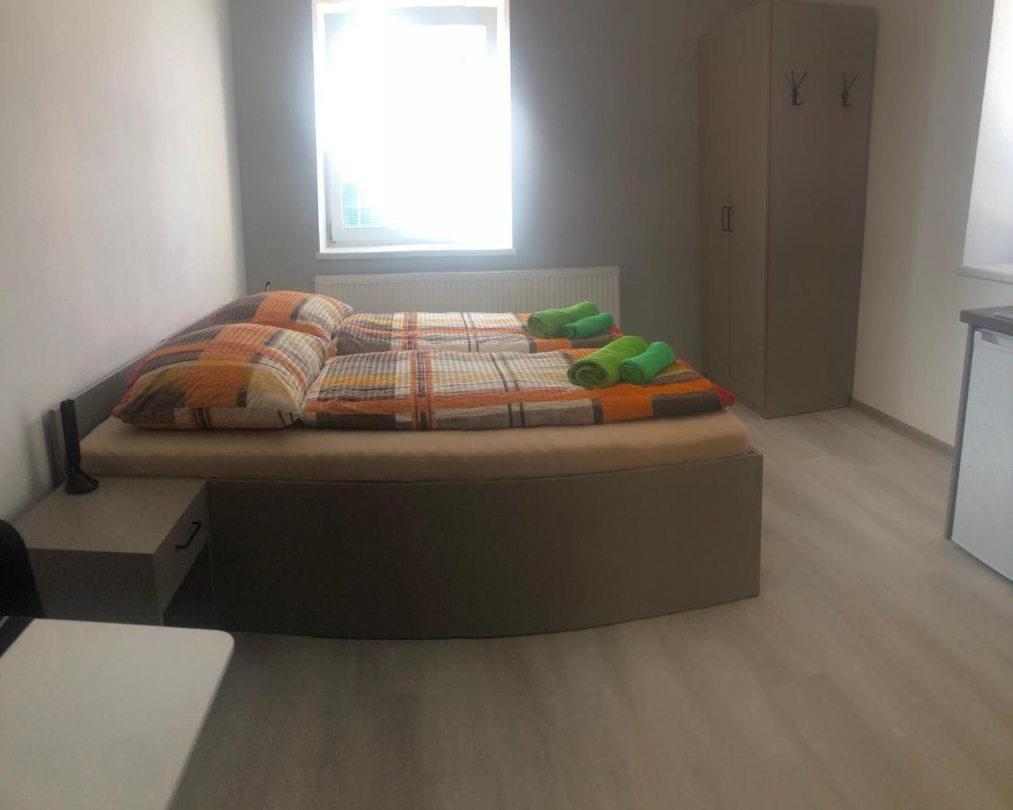 Apartmany U Stadionu Šumperk Εξωτερικό φωτογραφία